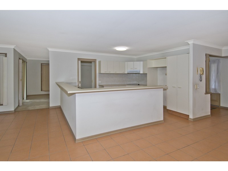 216 Napper Road, Parkwood QLD 4214