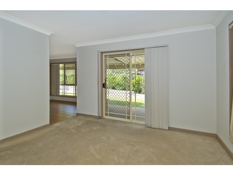 216 Napper Road, Parkwood QLD 4214