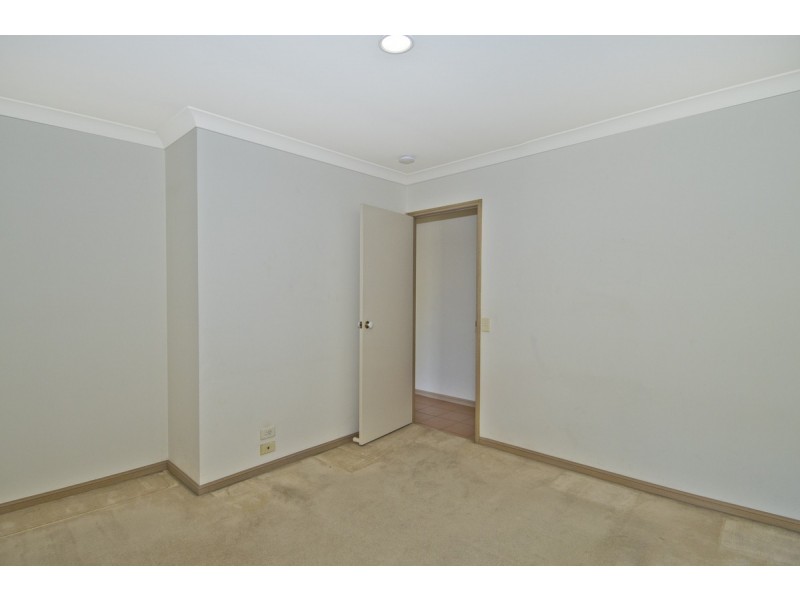 216 Napper Road, Parkwood QLD 4214