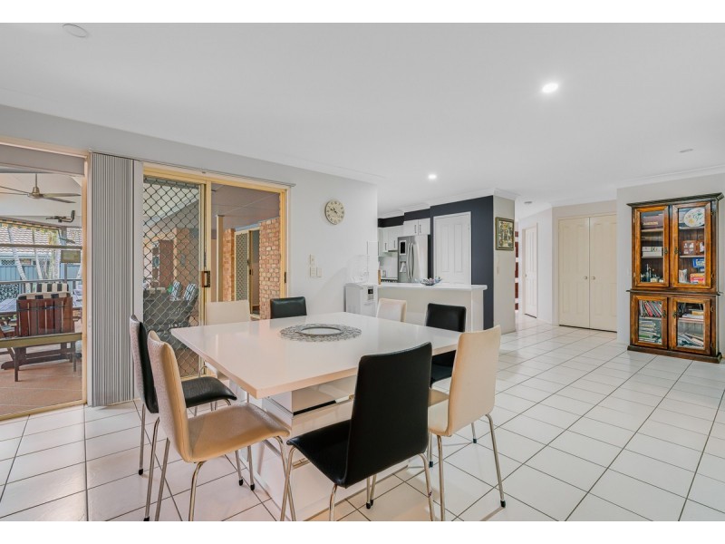 3 Wardley Drive, Parkwood QLD 4214