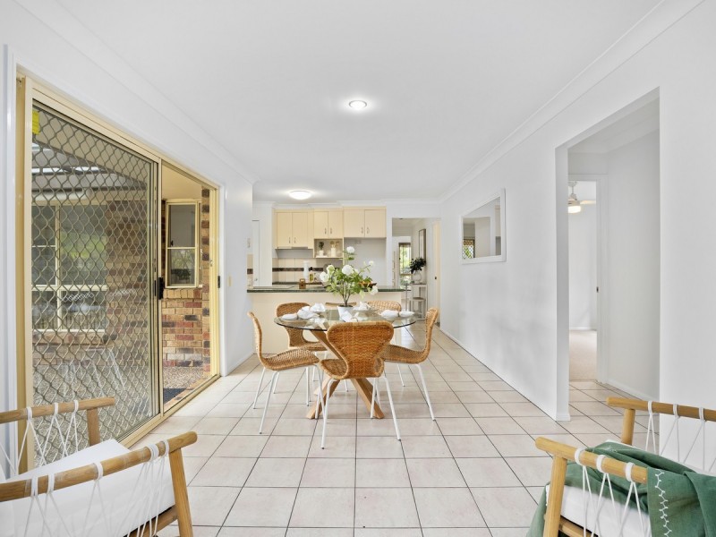 27 Pacific Pines Boulevard, Pacific Pines QLD 4211