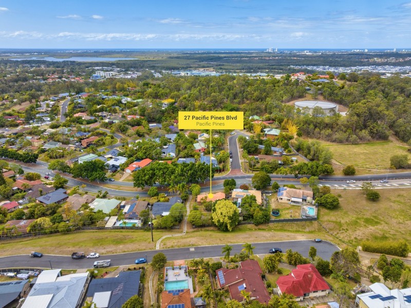 27 Pacific Pines Boulevard, Pacific Pines QLD 4211