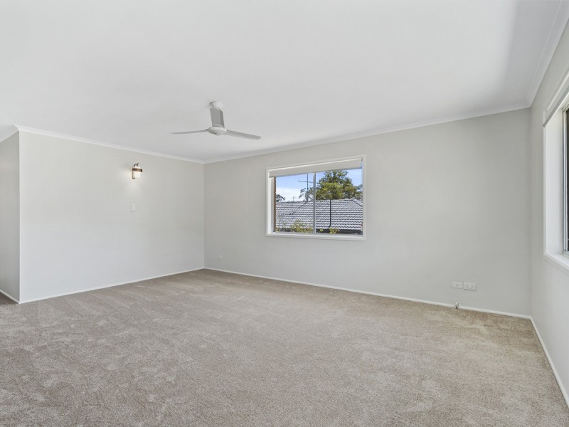 18 Forrest Avenue, Molendinar QLD 4214