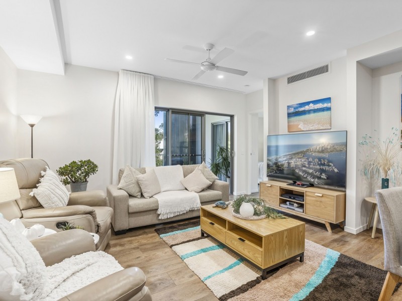 18/30 Careel Close, Helensvale QLD 4212