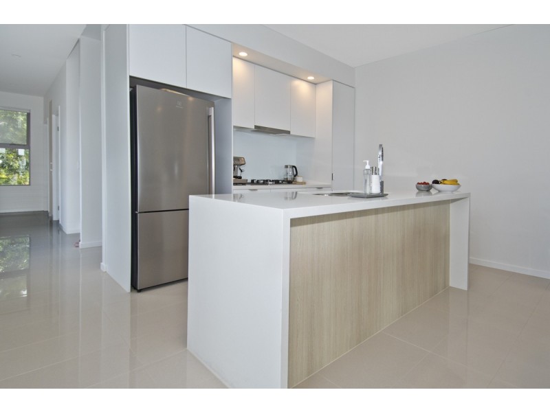 32 Outrigger Circuit, Hope Island QLD 4212