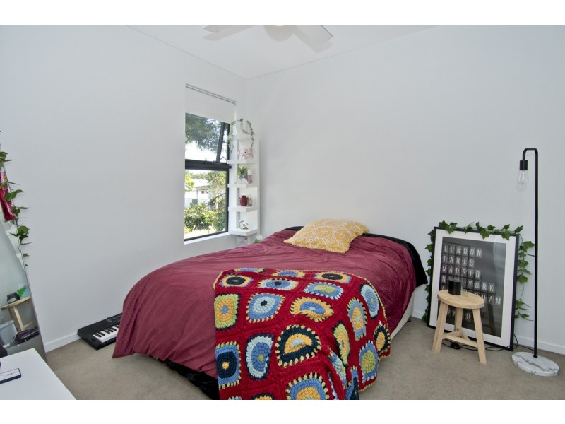 32 Outrigger Circuit, Hope Island QLD 4212