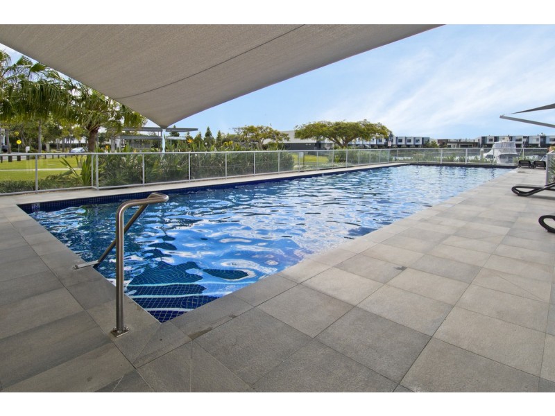 32 Outrigger Circuit, Hope Island QLD 4212