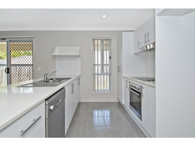 3 Custodian Crescent, Ormeau QLD 4208