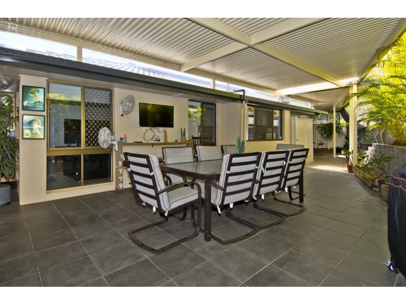 10 Berri Place, Helensvale QLD 4212
