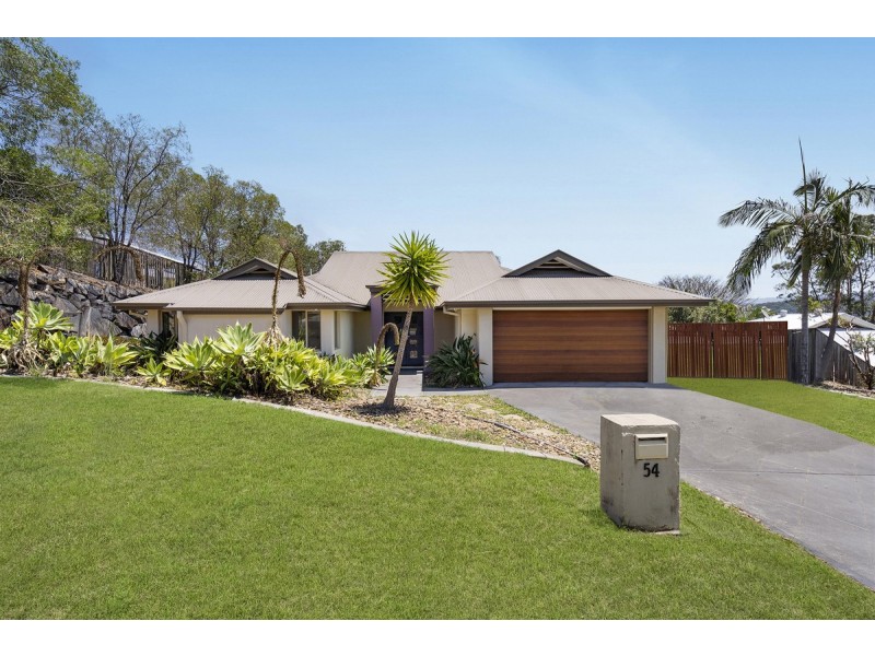 54 Hillary Circuit, Pacific Pines QLD 4211