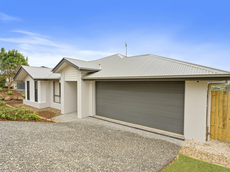 20 Barrington Street, Pacific Pines QLD 4211