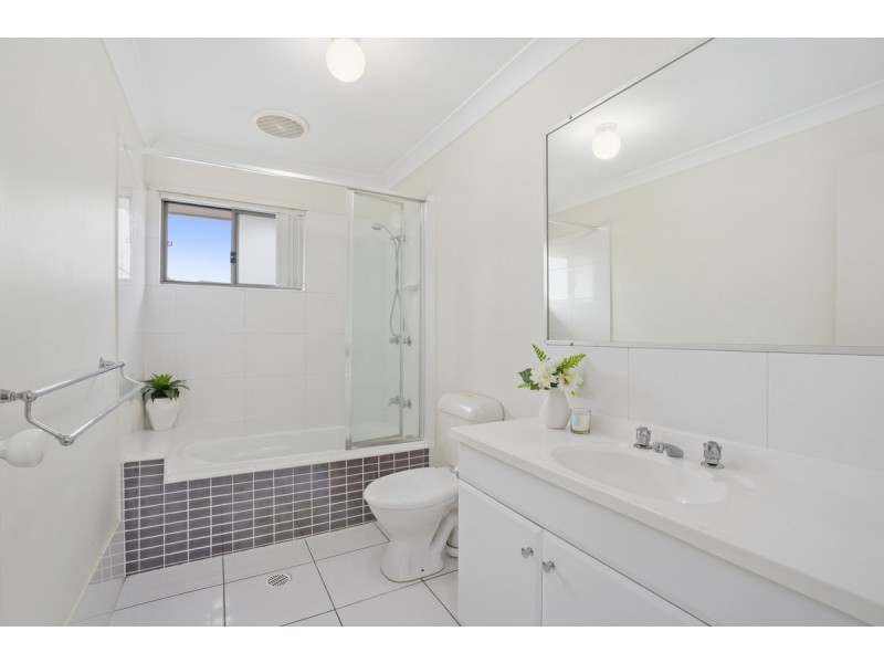 43/30 Carmarthen Circuit, Pacific Pines QLD 4211