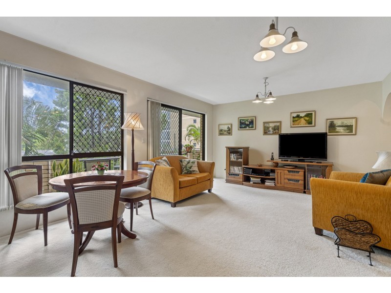 8/63 Bauer Street, Southport QLD 4215