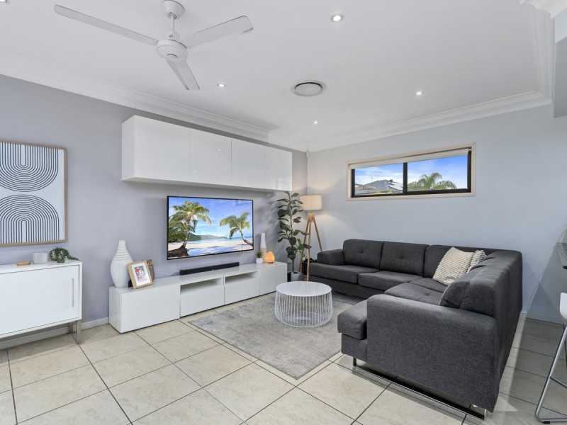 5 Applegum Place, Molendinar QLD 4214