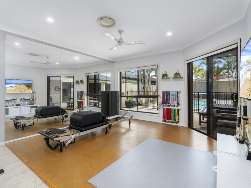 5 Applegum Place, Molendinar QLD 4214