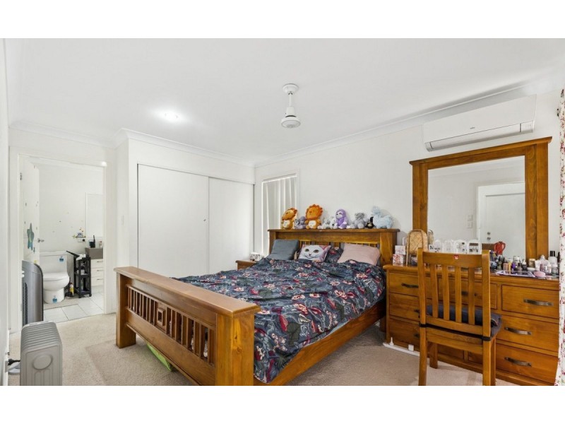 14 Norfolk Drive, Pacific Pines QLD 4211