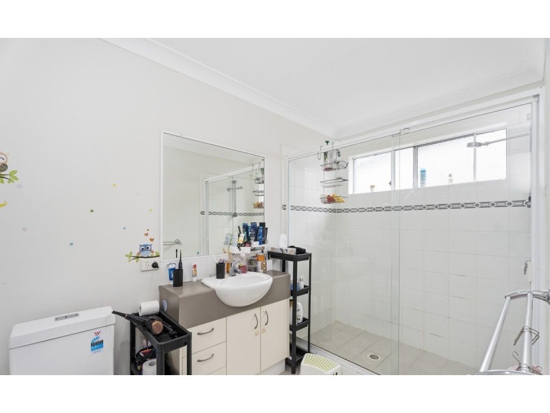 14 Norfolk Drive, Pacific Pines QLD 4211