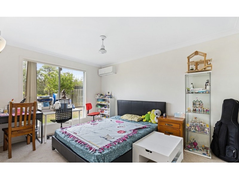 14 Norfolk Drive, Pacific Pines QLD 4211