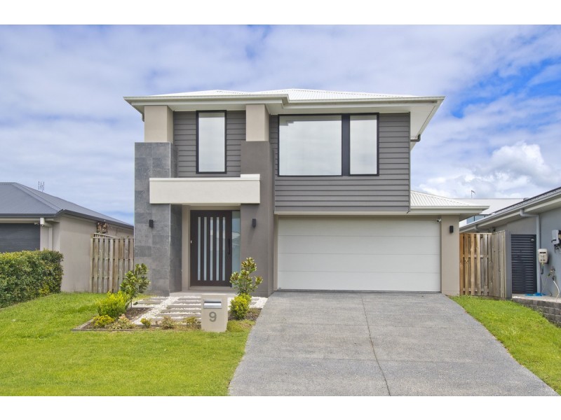 9 Olive Street, Helensvale QLD 4212