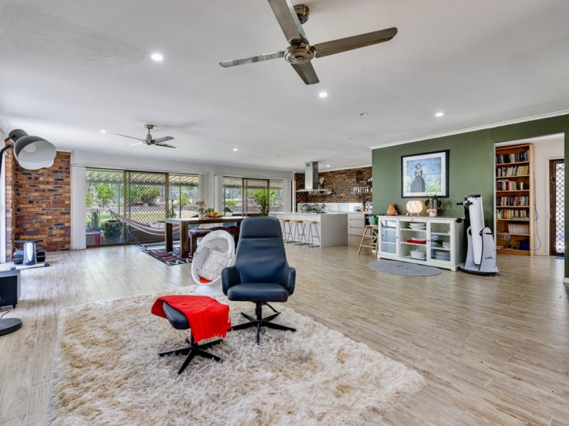 7 Picola Place, Helensvale QLD 4212