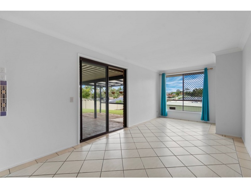 135 Discovery Drive, Helensvale QLD 4212