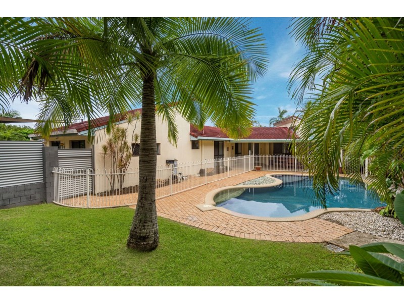 46 Stretton Drive, Helensvale QLD 4212