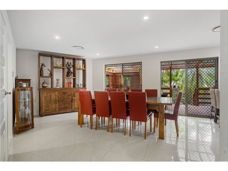 46 Stretton Drive, Helensvale QLD 4212