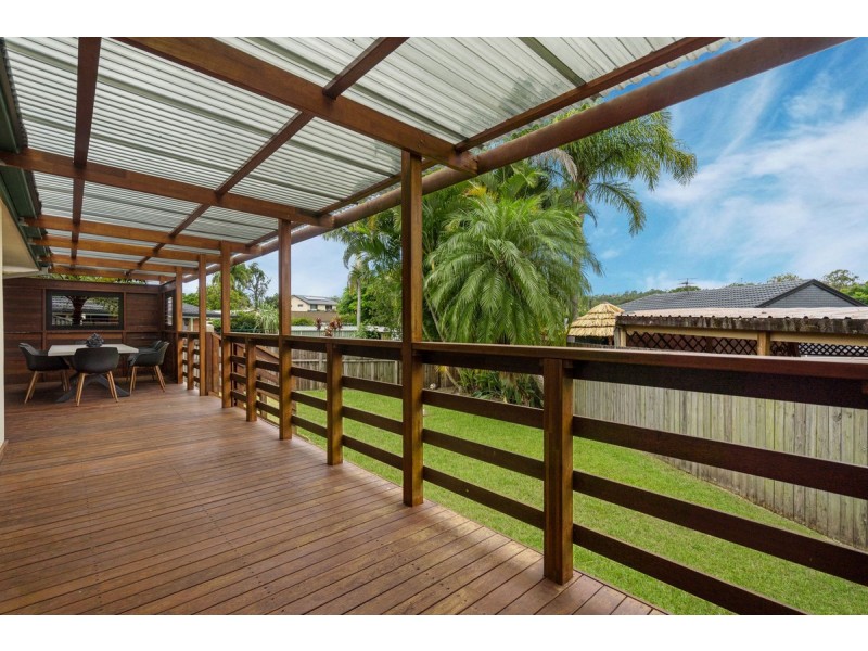 46 Stretton Drive, Helensvale QLD 4212