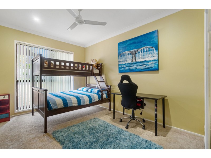 46 Stretton Drive, Helensvale QLD 4212