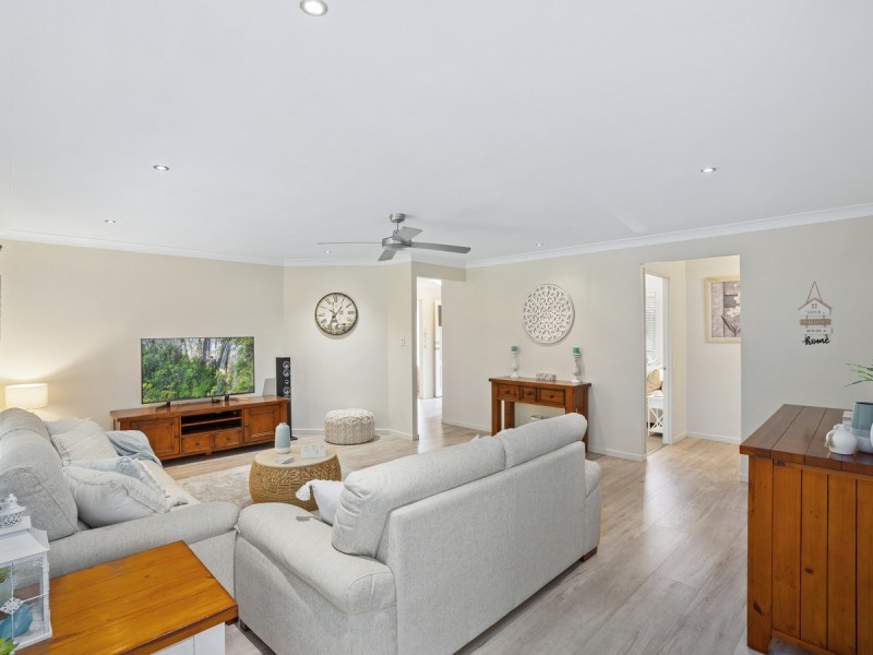 32 Penrhyn Street, Pacific Pines QLD 4211