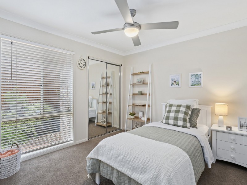 32 Penrhyn Street, Pacific Pines QLD 4211