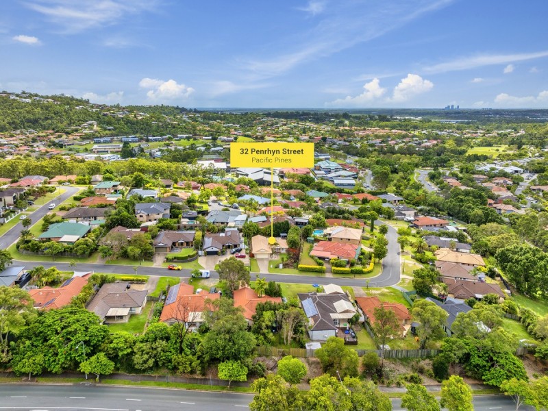32 Penrhyn Street, Pacific Pines QLD 4211