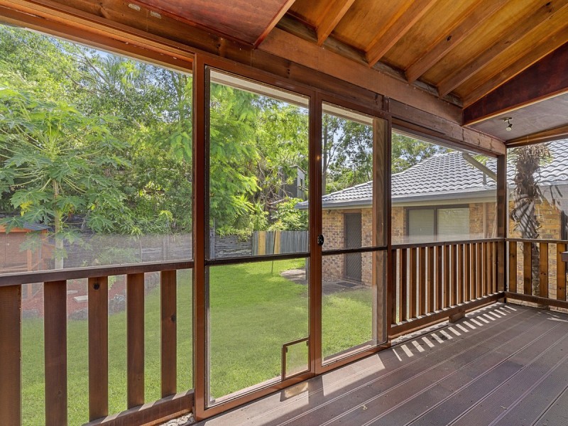 1 Dromana Crescent, Helensvale QLD 4212