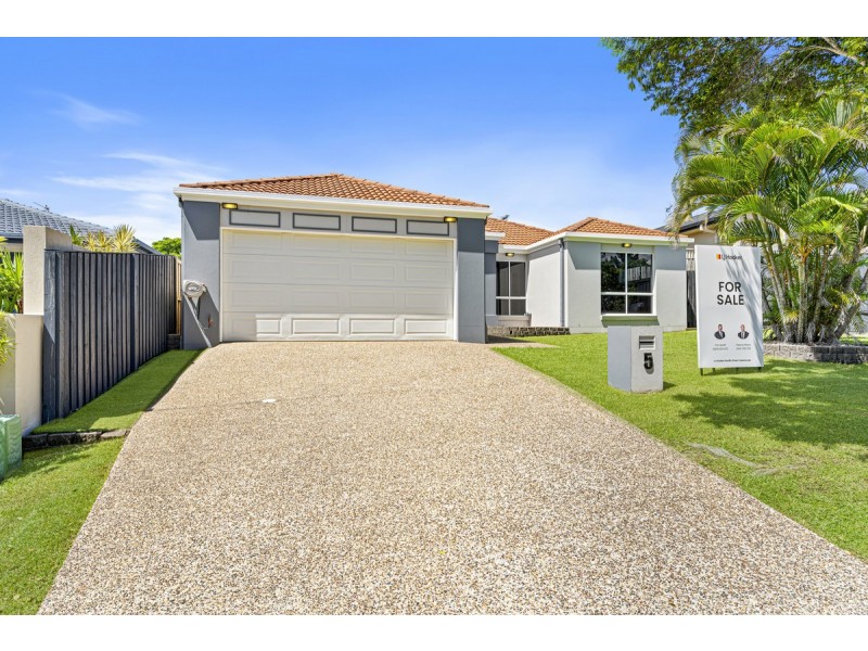 5 Irvine Street, Pacific Pines QLD 4211