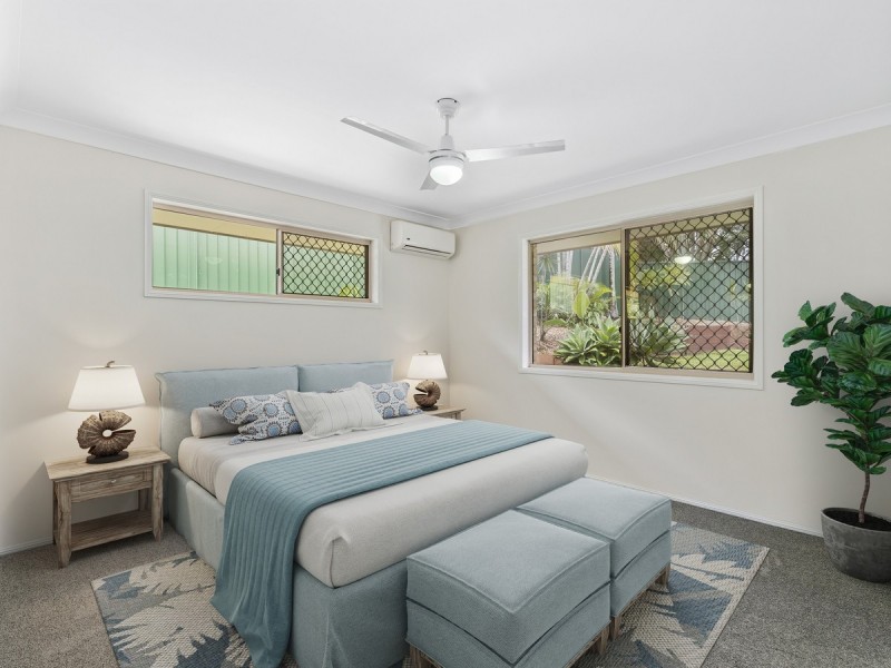 11 Mona Court, Oxenford QLD 4210