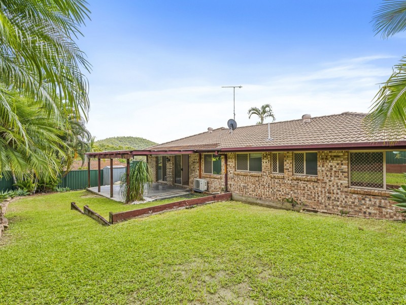 11 Mona Court, Oxenford QLD 4210