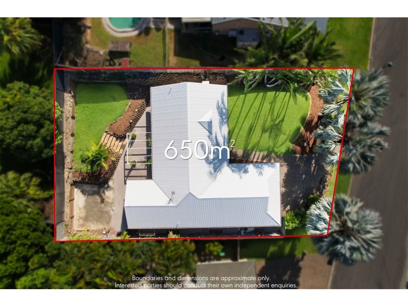 8 Polynesia Avenue, Pacific Pines QLD 4211