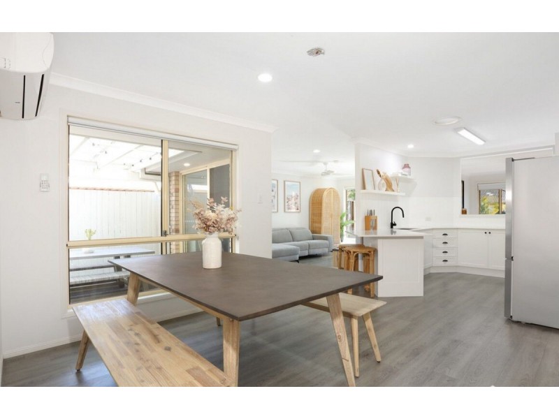 13 Bernini Drive, Coombabah QLD 4216