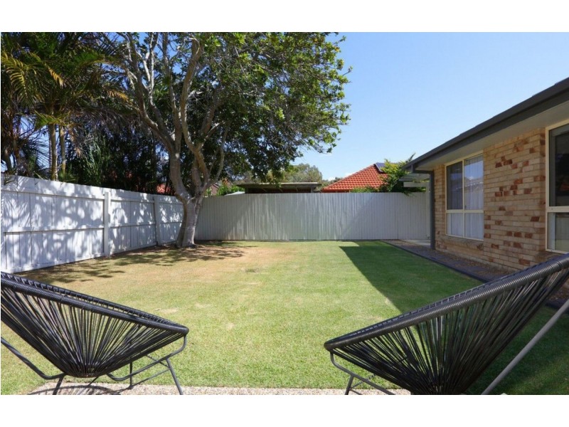 13 Bernini Drive, Coombabah QLD 4216