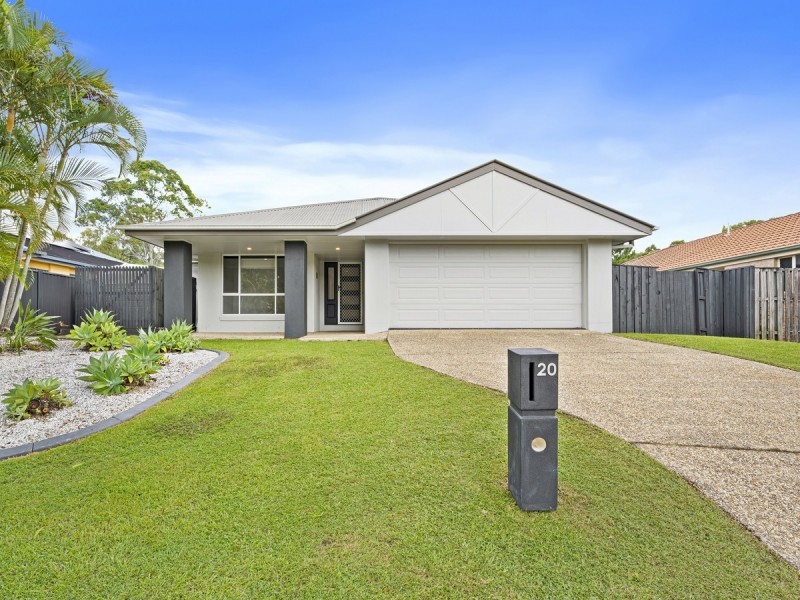 20 Carmarthen Circuit, Pacific Pines QLD 4211