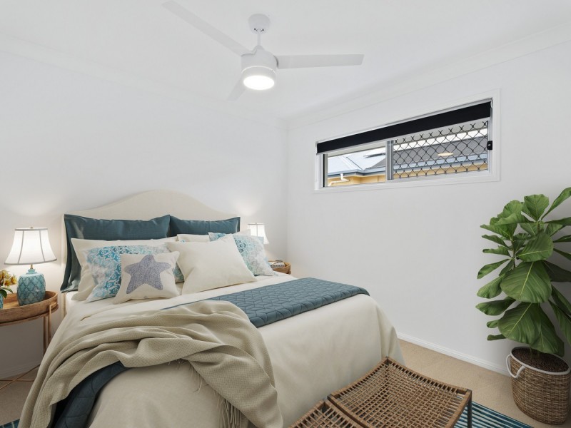 20 Carmarthen Circuit, Pacific Pines QLD 4211