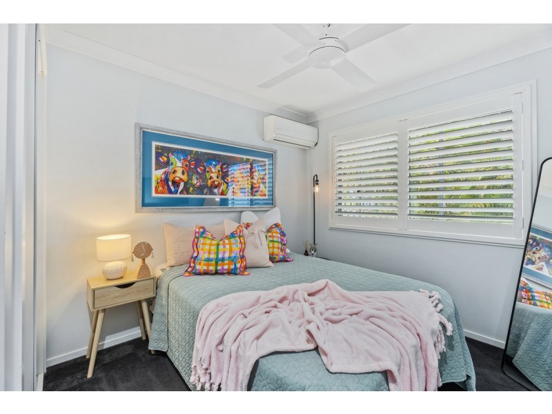 2/33 Bellinger Key, Pacific Pines QLD 4211