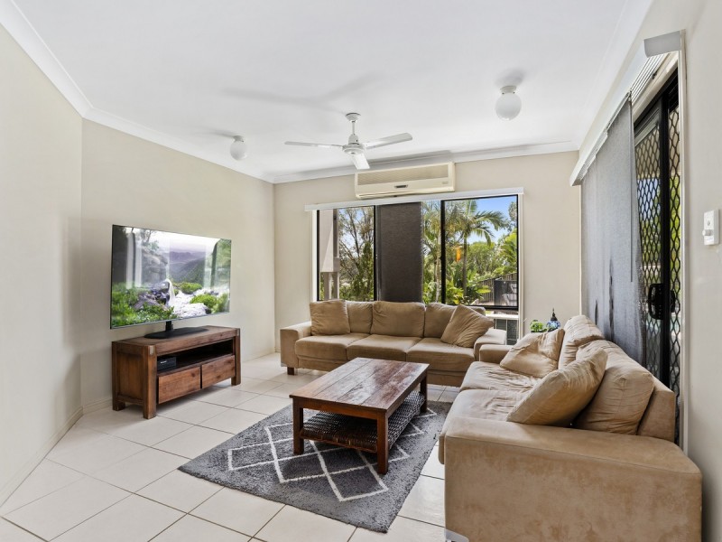 30 Taske Rise, Pacific Pines QLD 4211