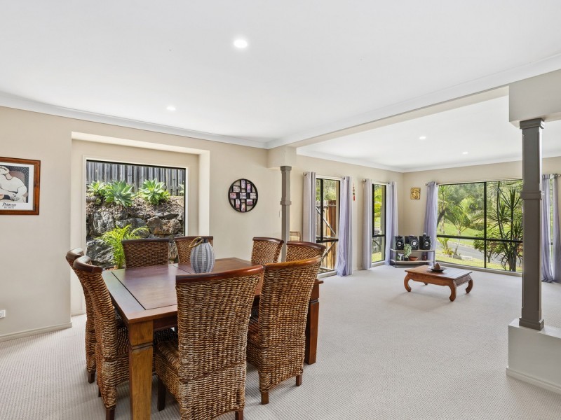 30 Taske Rise, Pacific Pines QLD 4211