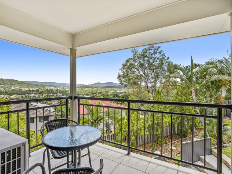 30 Taske Rise, Pacific Pines QLD 4211