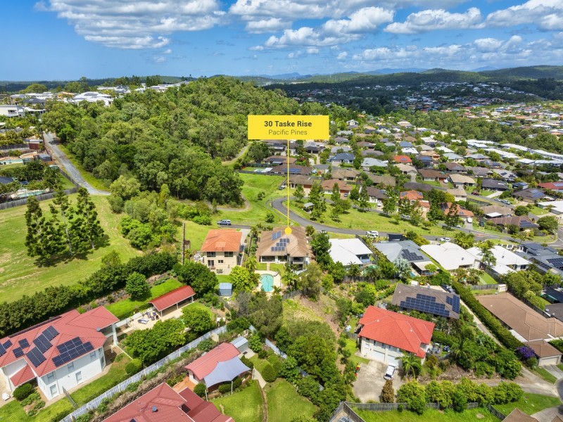 30 Taske Rise, Pacific Pines QLD 4211