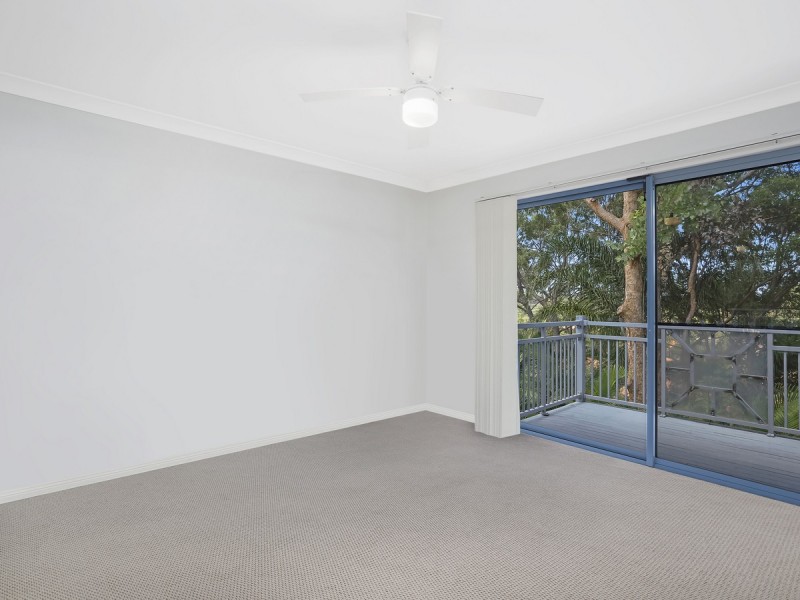 30/2 Studio Drive, Pacific Pines QLD 4211