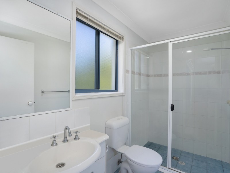 30/2 Studio Drive, Pacific Pines QLD 4211