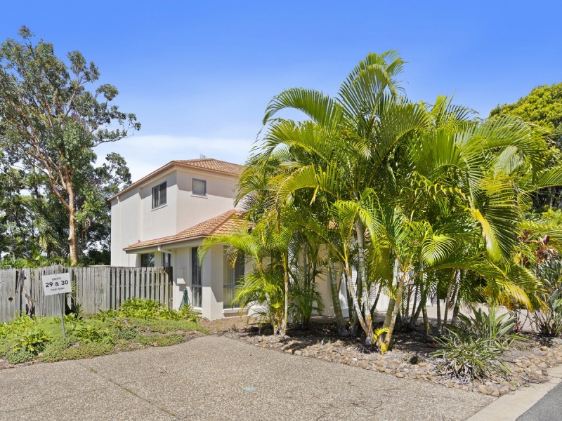 30/2 Studio Drive, Pacific Pines QLD 4211