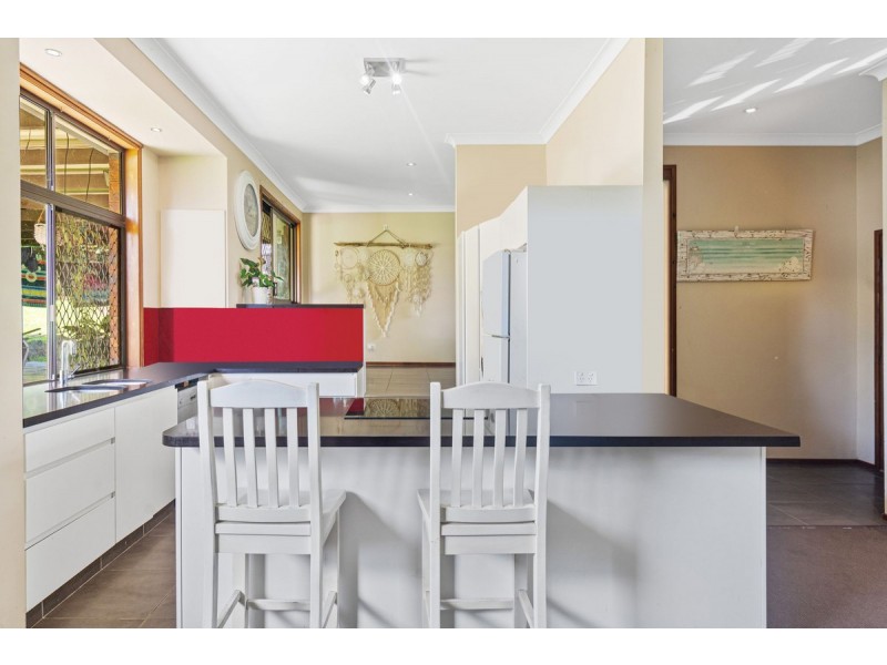 3 Nugent Court, Helensvale QLD 4212